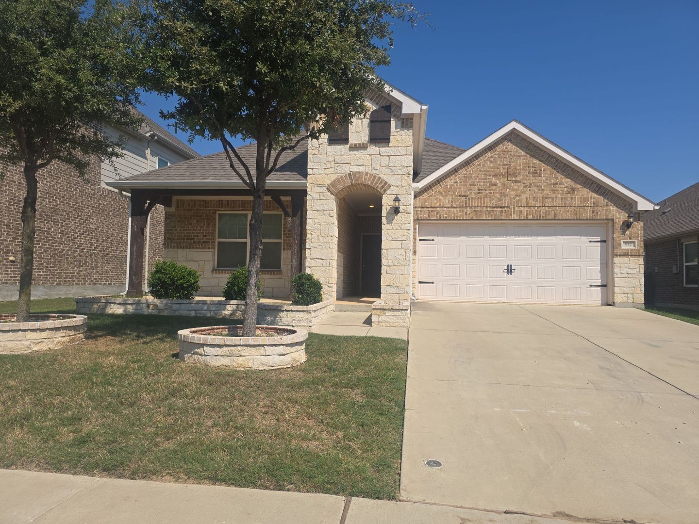 Fort Worth House: 952 Pinnacle Ridge Rd
