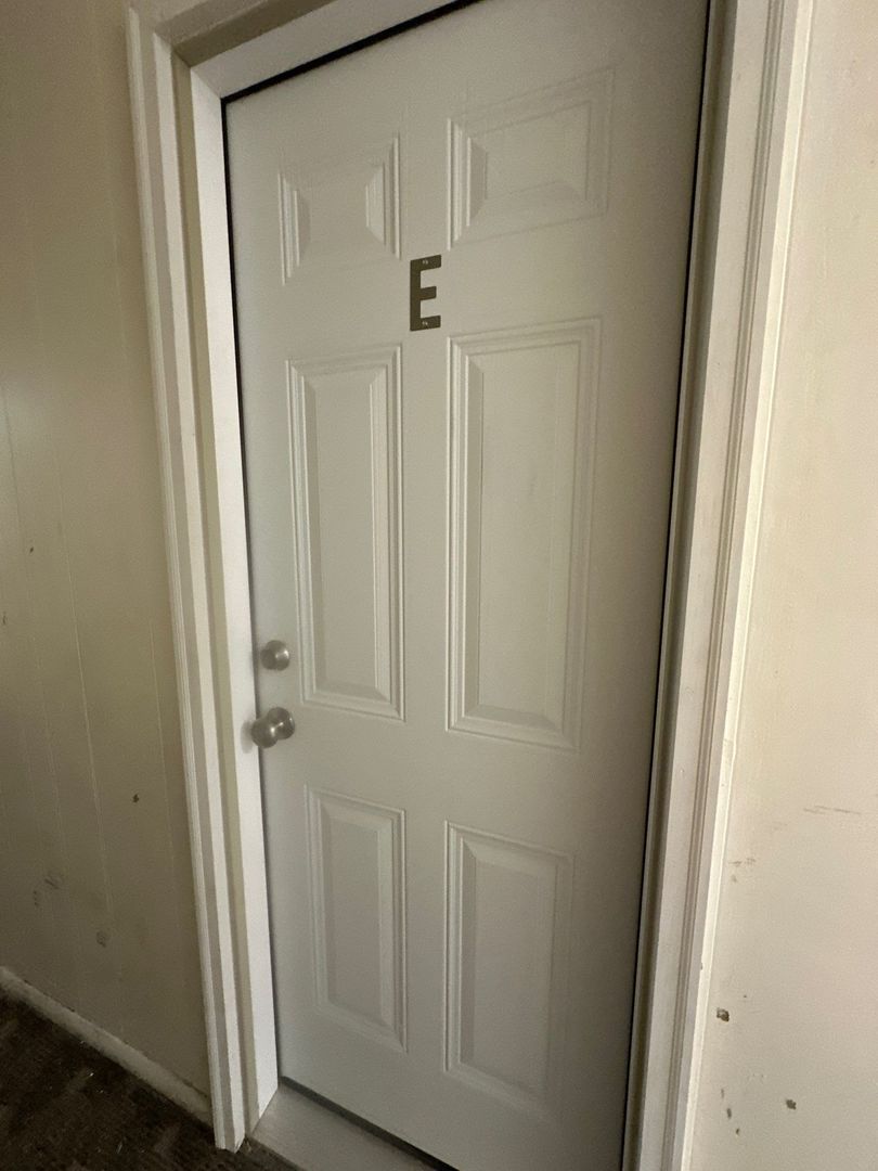 Klamath Falls Apartment: 224 S Broad St