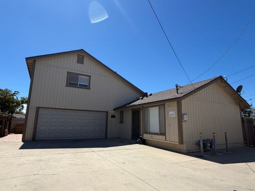 837B E. Cook Street -- 2 Bedroom, 1.5 Bathroom, 2-Car Garage South-East Santa Maria Home – photo 1