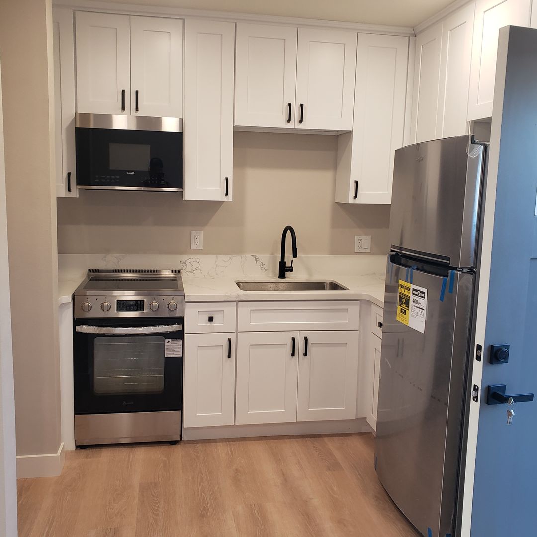 Riverside House: 6861 Yellowstone Drive