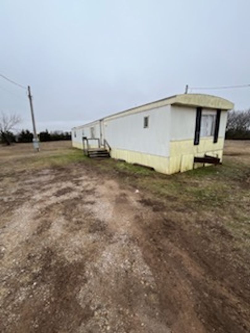 Lexington Apartment: 11400 96th Street