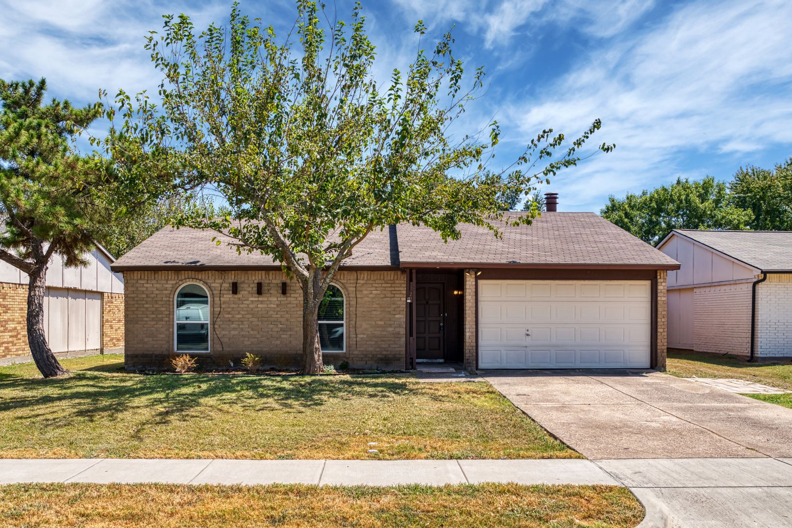 Allen House: 722 Circle Cove
