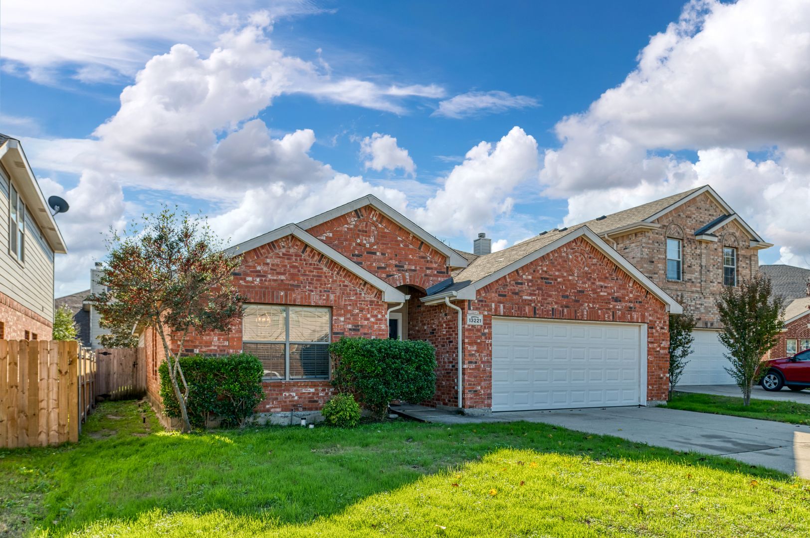 Fort Worth House: 13221 Poppy Hill