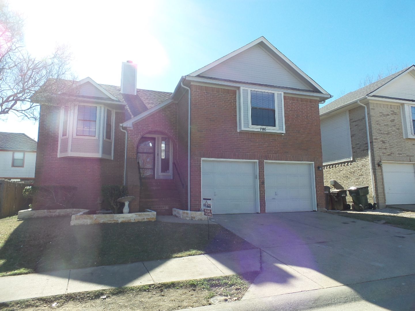 Plano House: 786 Eiffel Drive