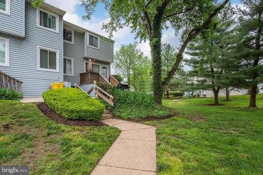 Crofton Condo – photo 1