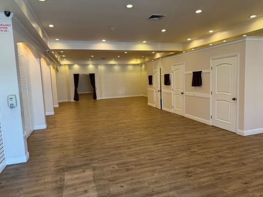 New Monterey Retail Space – photo 1