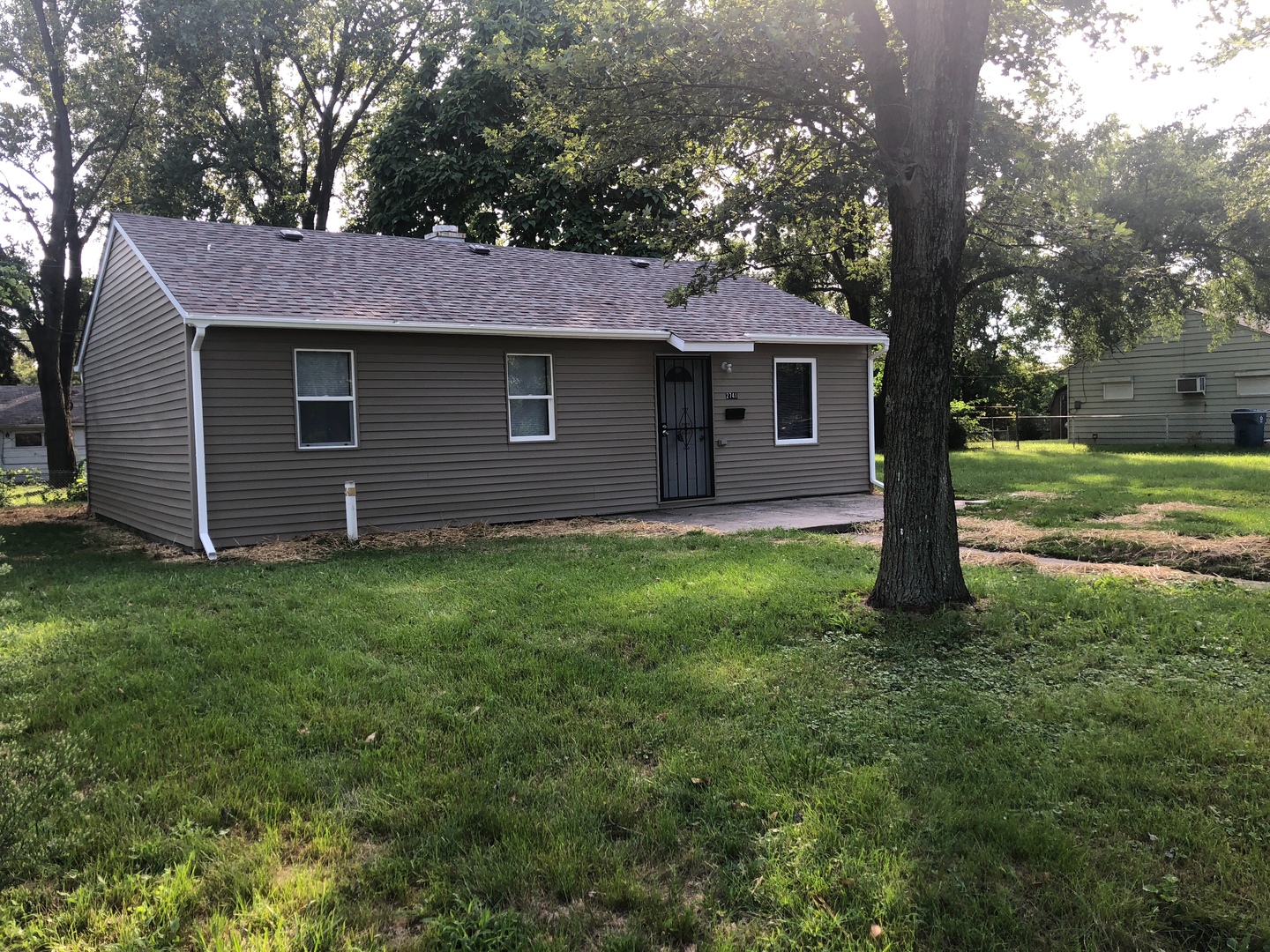 Gary House: 2741 Central Ave
