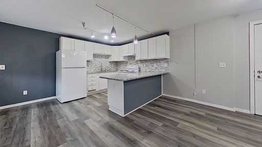 4429 Nicollet Ave., Unit 303 – photo 1