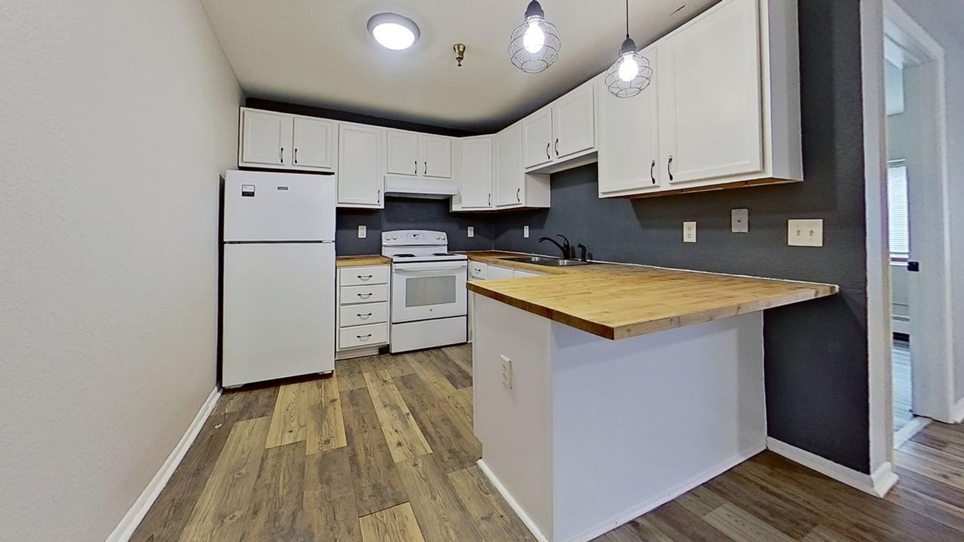 Minneapolis Apartment: 4429 Nicolllet Ave.