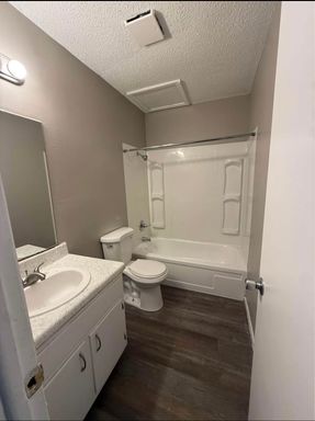 2 Bed 1 Bath Rental at 5619 S Quaker, Unit C, Tulsa, OK – photo 1