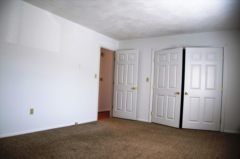 Nashua Apartment: 103 Spit Brook Road