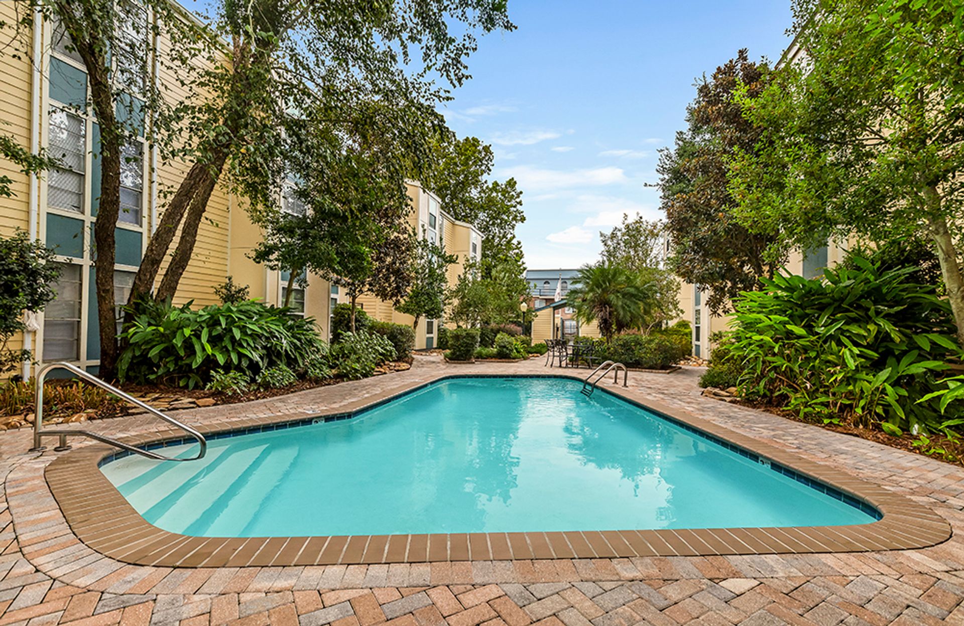METAIRIE Apartment: 3401 EDENBORN