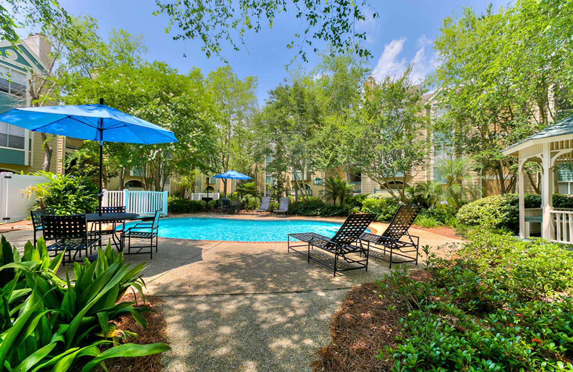 RIVER RIDGE Apartment: 5323 CITRUS BLVD