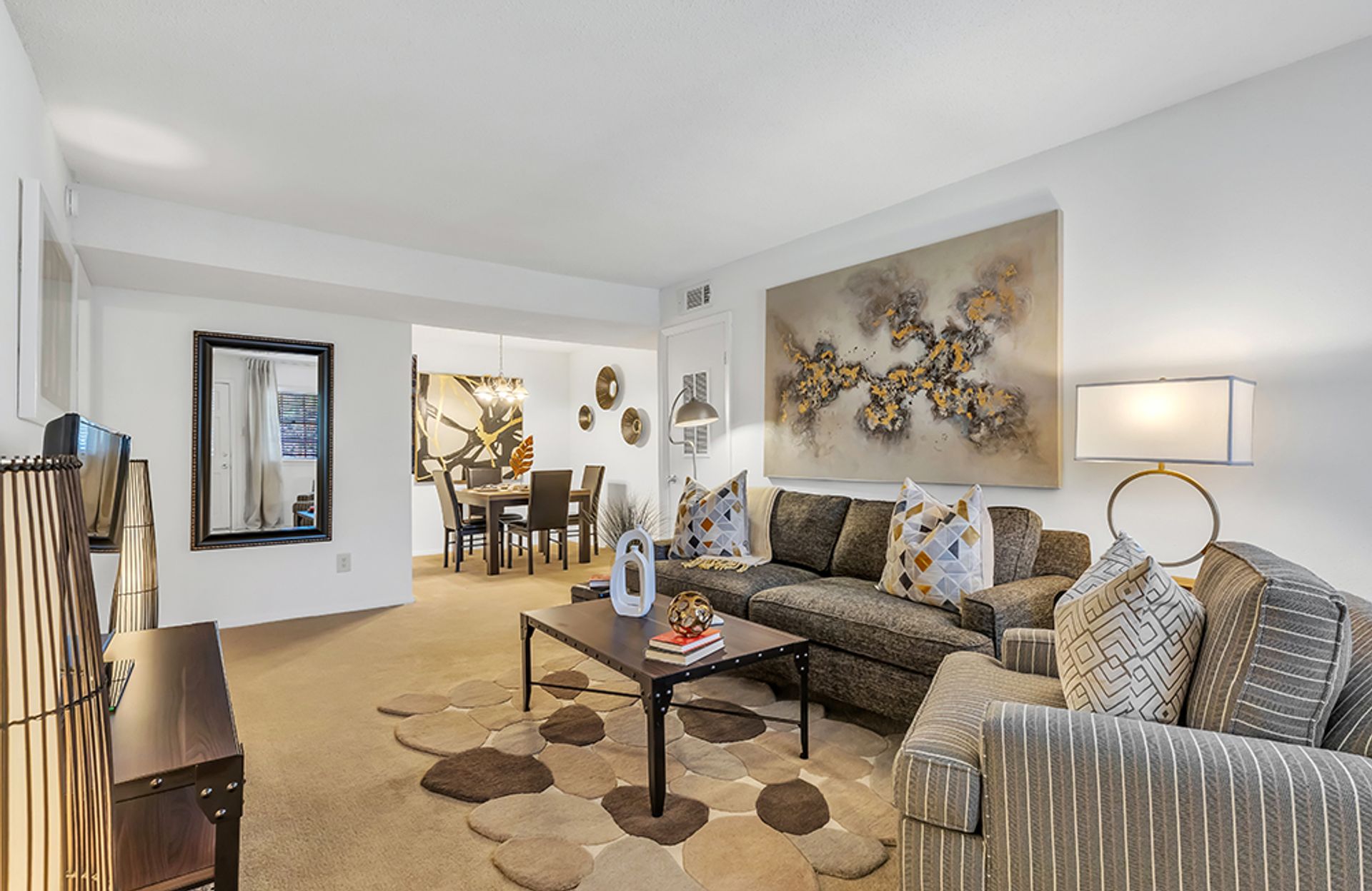 METAIRIE Apartment: 2200 SEVERN AVENUE