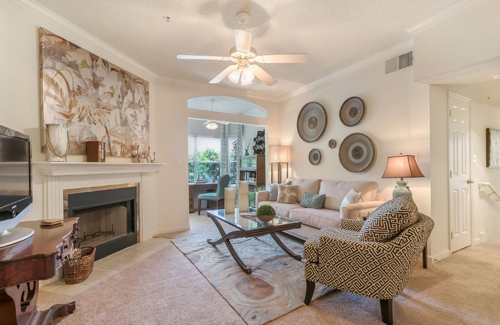 KENNER Apartment: 3700 LOYOLA DRIVE