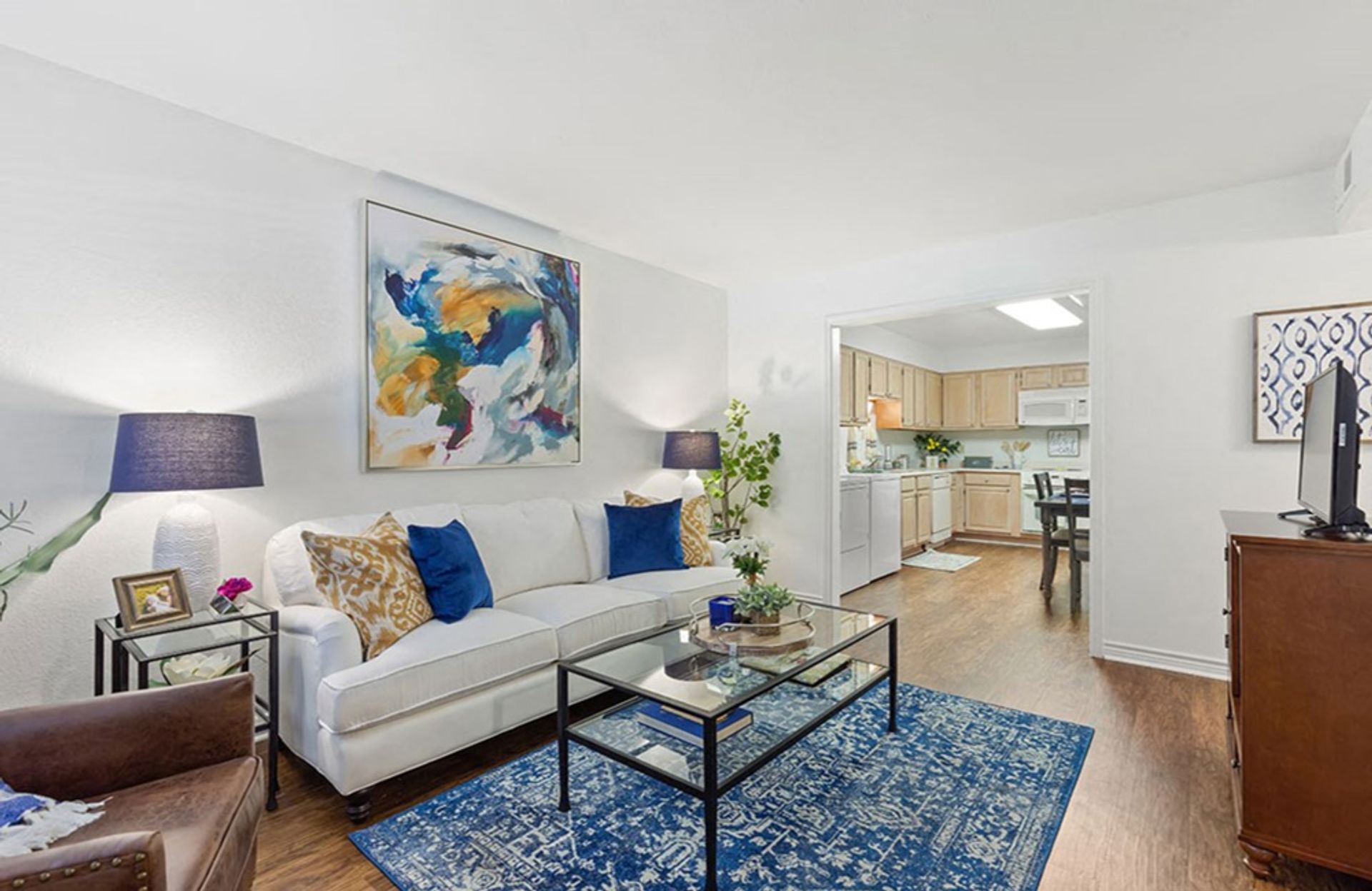 Metairie Apartment: 1249 Lake Avenue