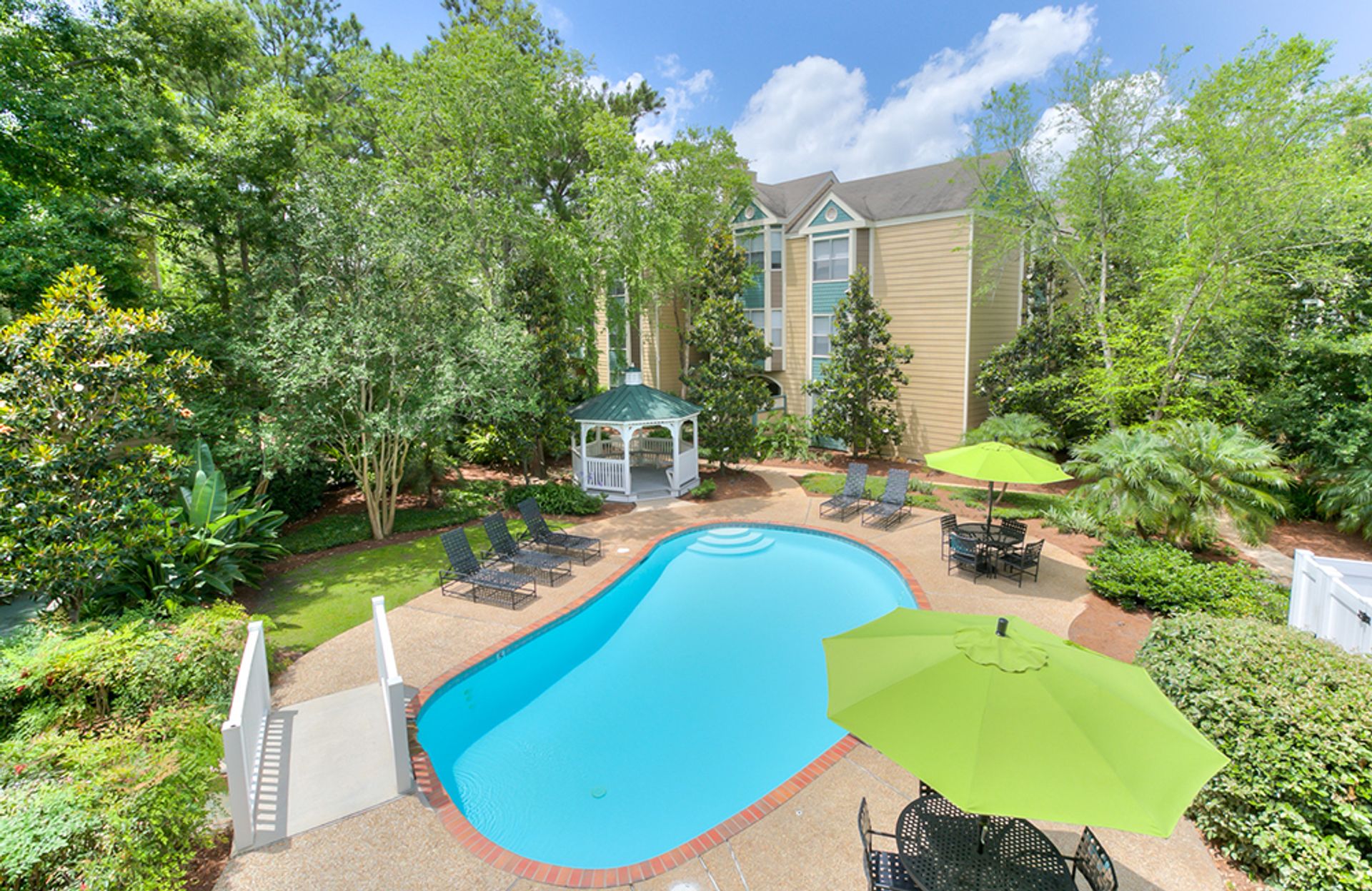 RIVER RIDGE Apartment: 5245 CITRUS BLVD