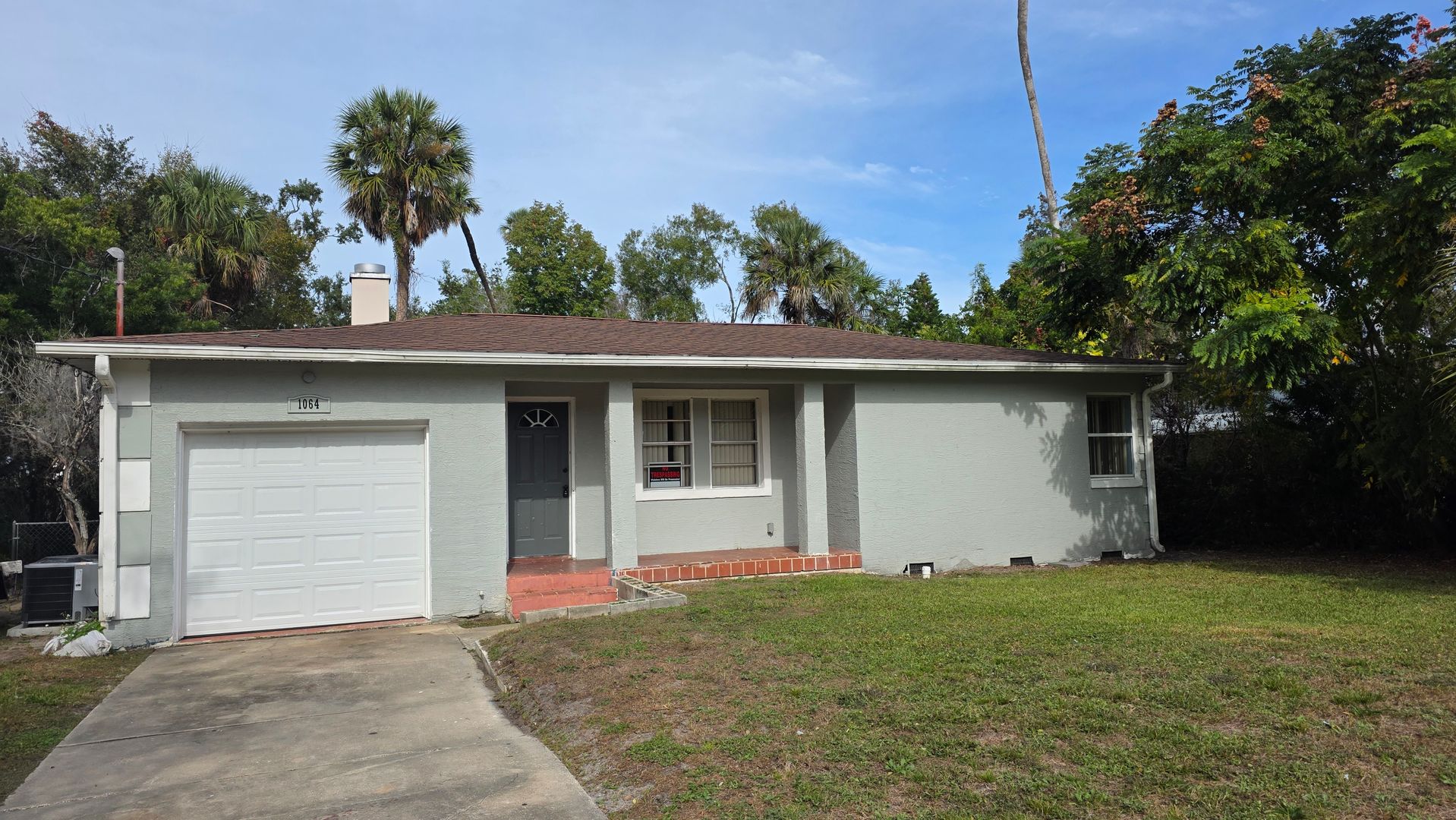Daytona Beach House: 1064 Madison Ave