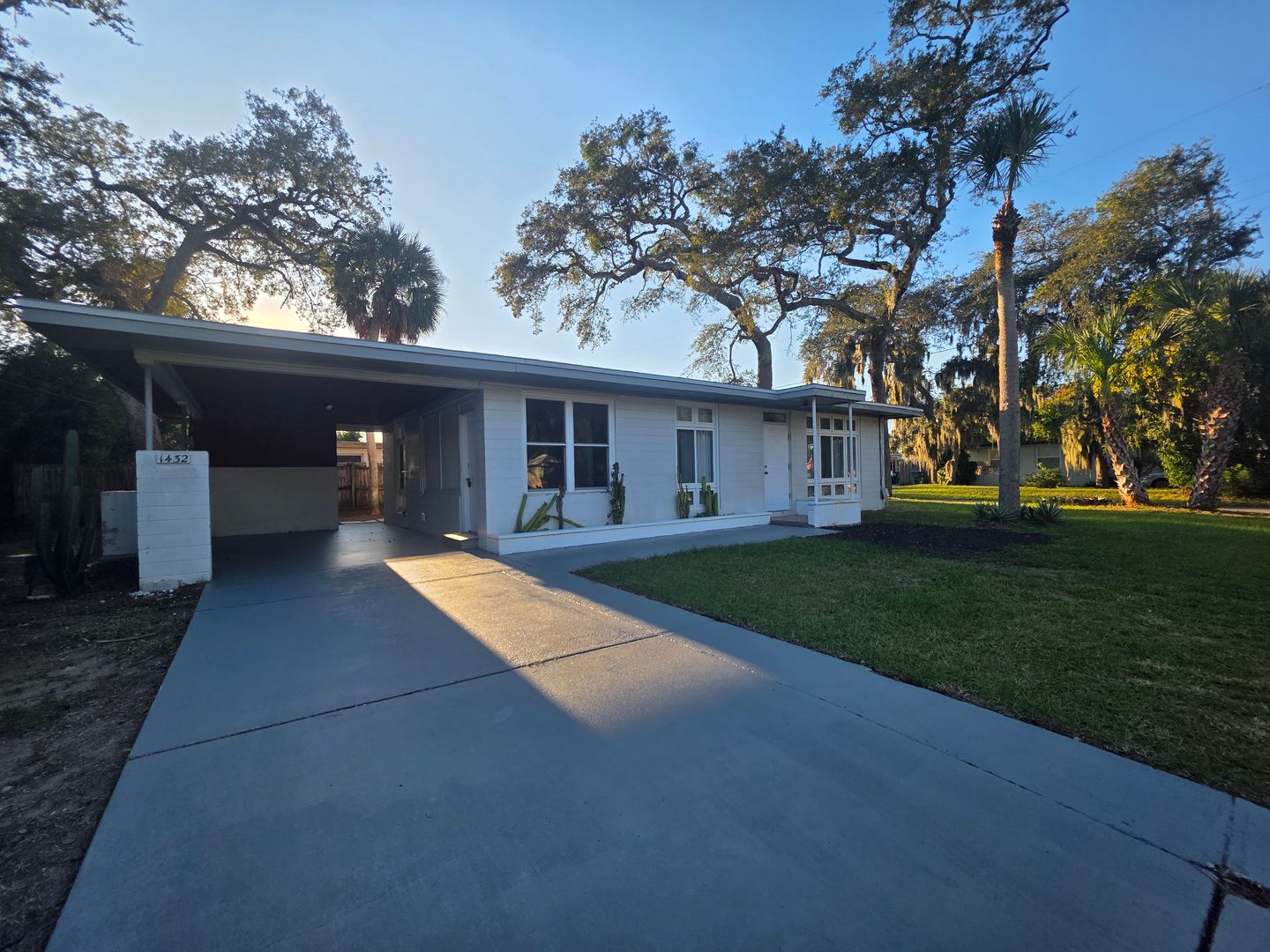 Holly Hill House: 1432 Moravia Avenue