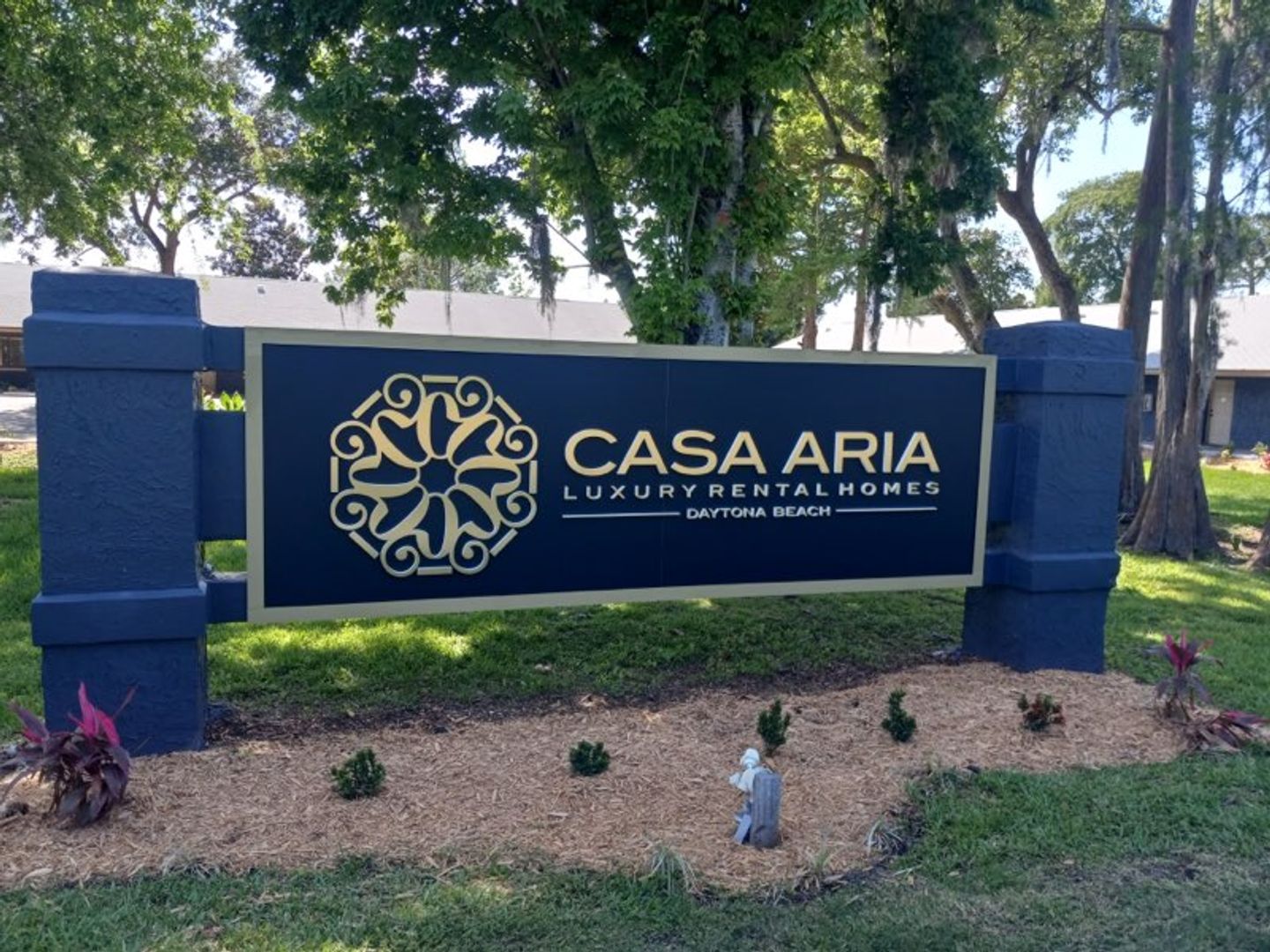 Daytona Beach Apartment: 1828 S Clyde Morris Blvd