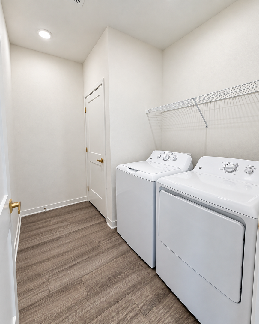 Laundry room at 1621West Apartments (3 of 4)