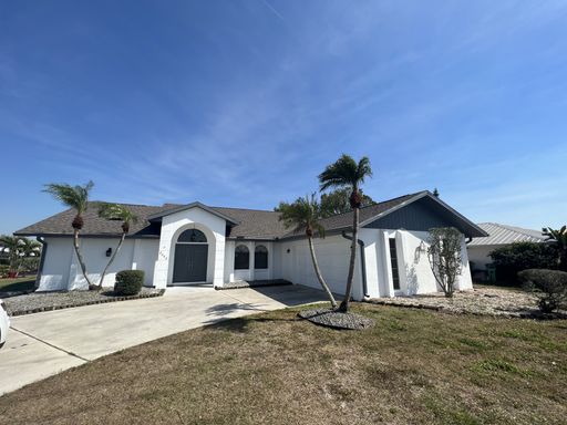 $1,975 ** ANNUAL ** Available 10/1/26 - Newly Renovated ** 3/2 Single Family Home with Oversized Lanai & Spa – photo 1