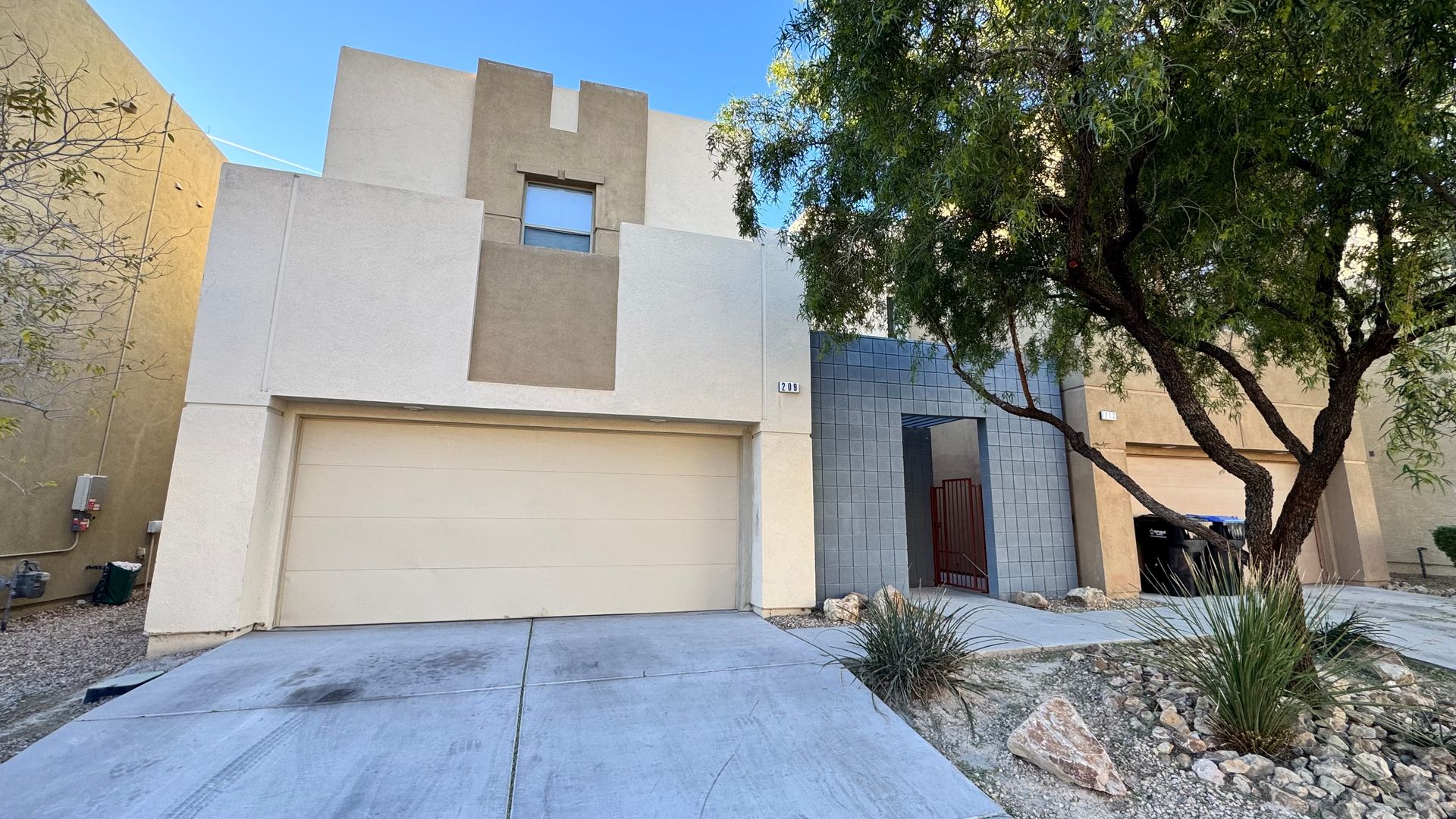 North Las Vegas House: 209 Toasted Almond Ave.