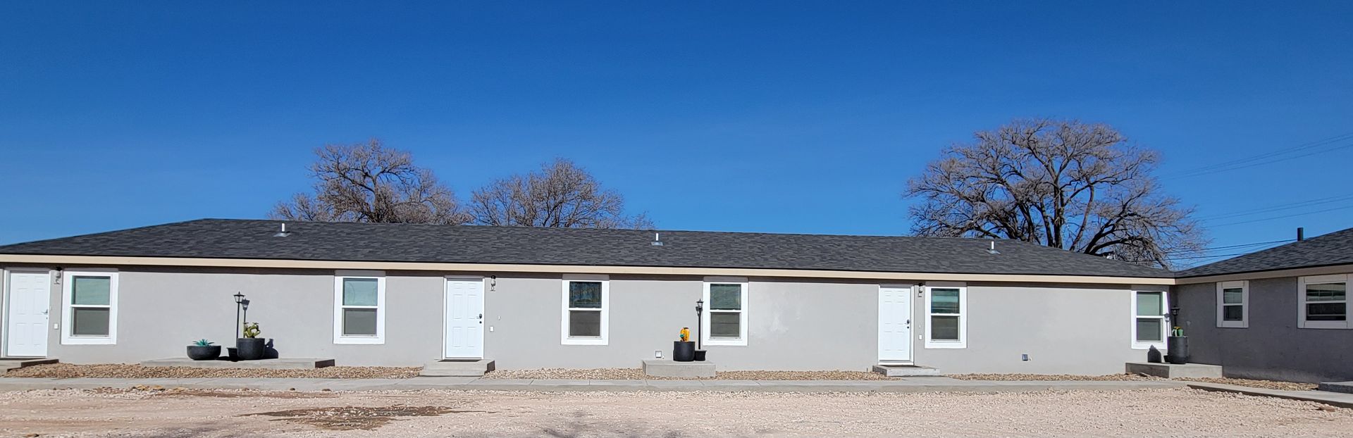 Clovis Apartment: 115 N. Hinkle St.