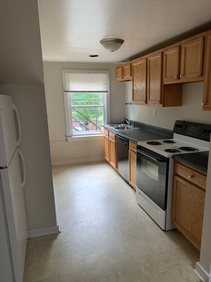 3165 Aylesford Place, Lexington, KY 40508