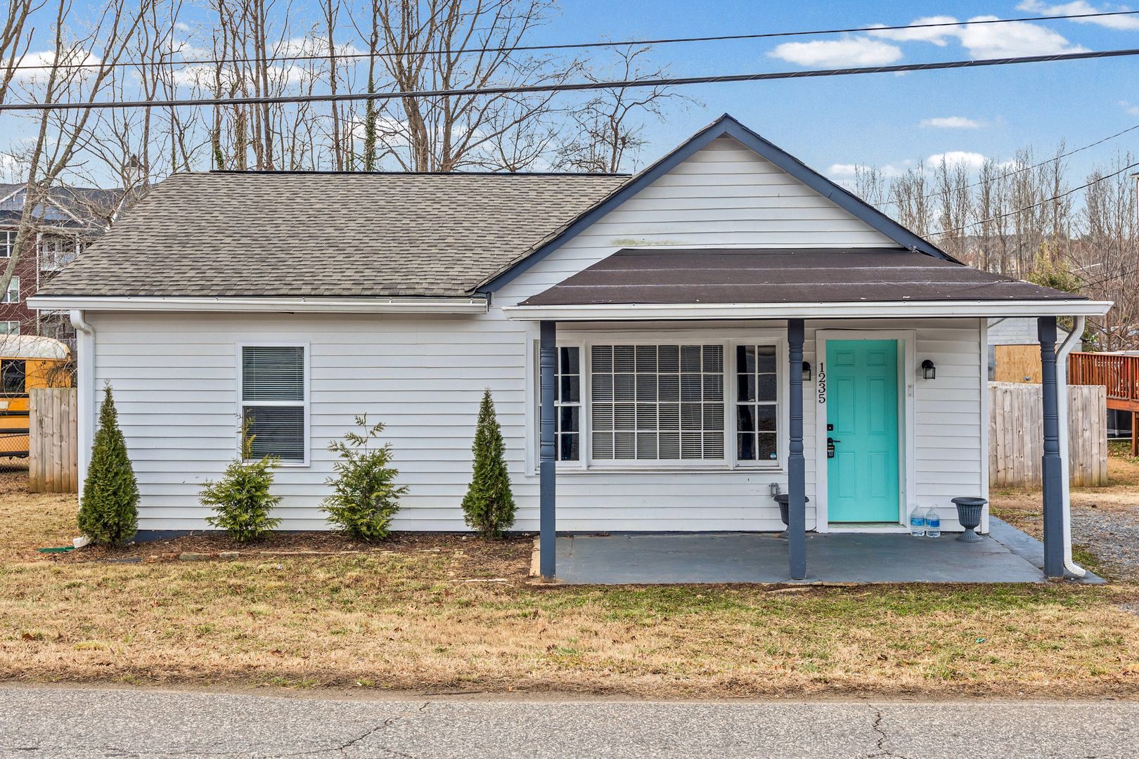 Gastonia House: 1235 Bradford Heights