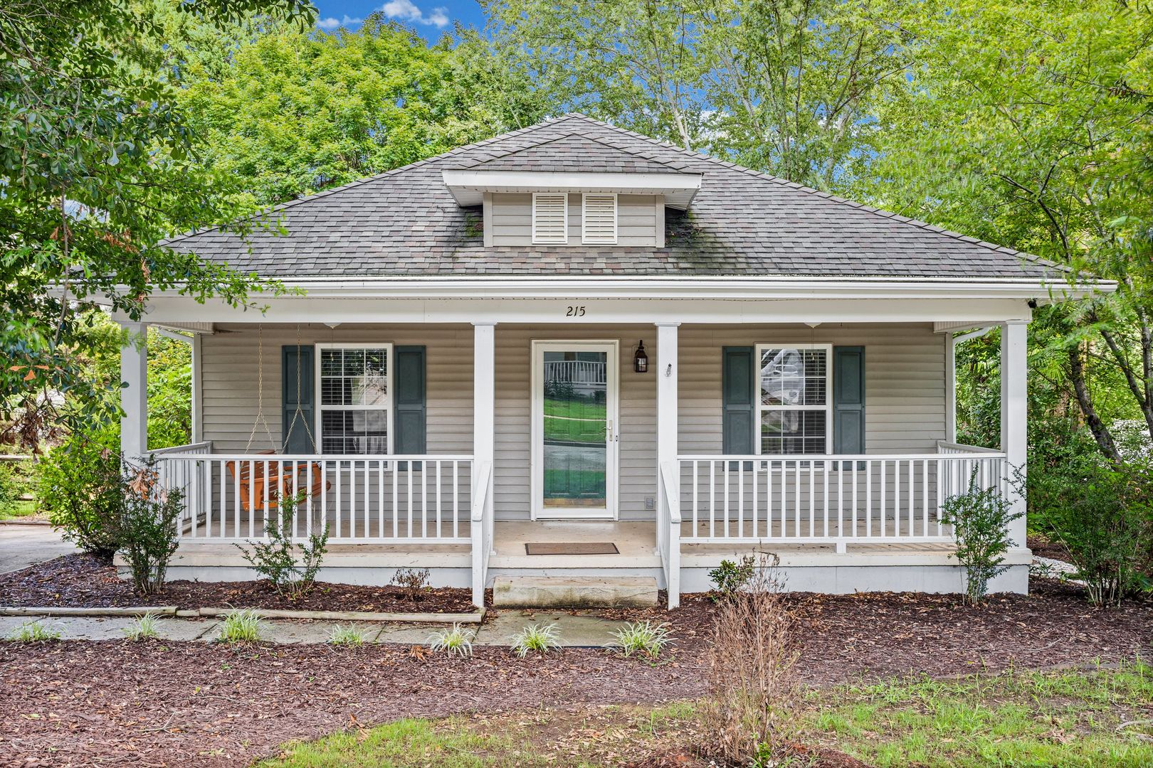 Belmont House: 215 6th St.
