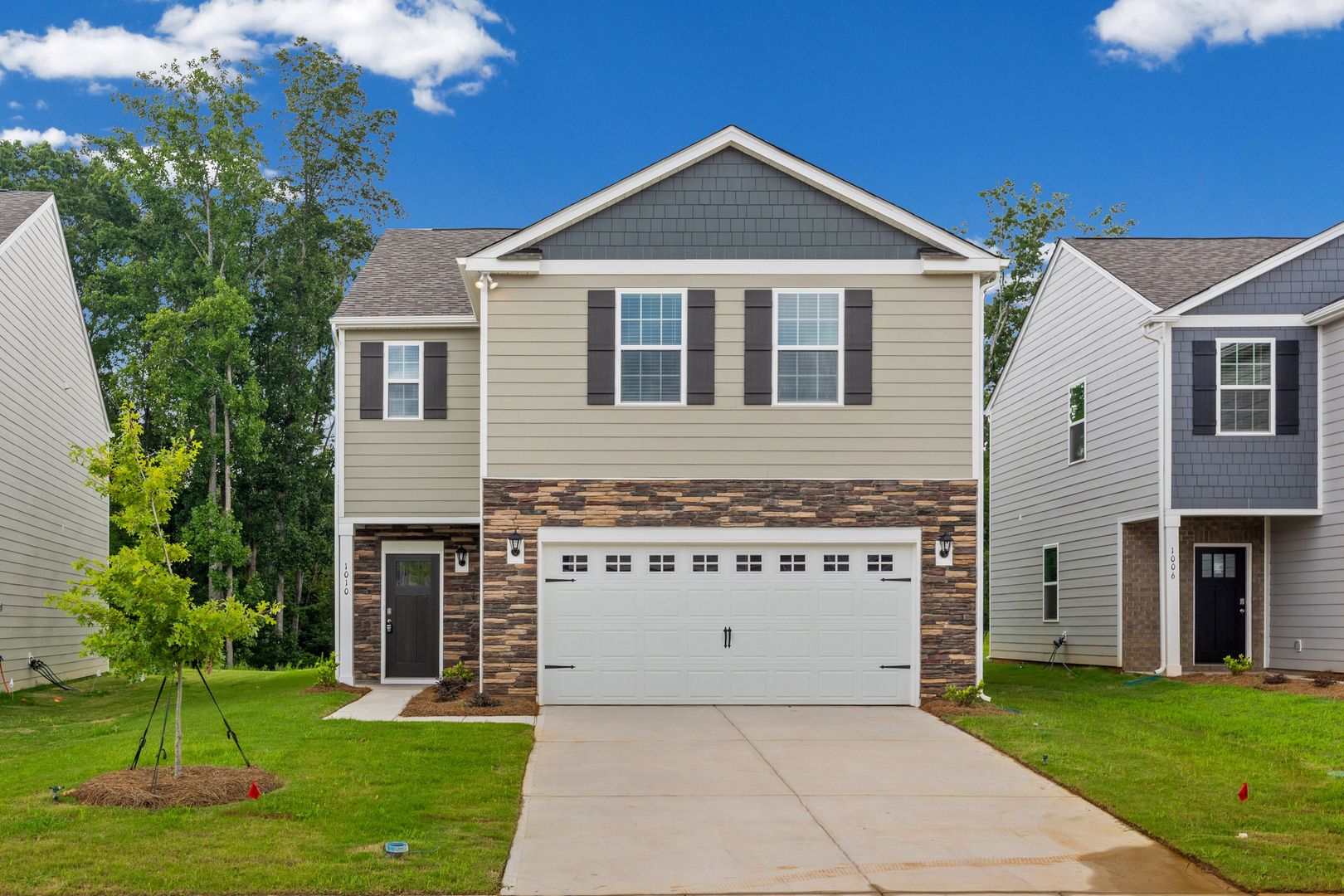 York House: 1010 Two Brothers Lane