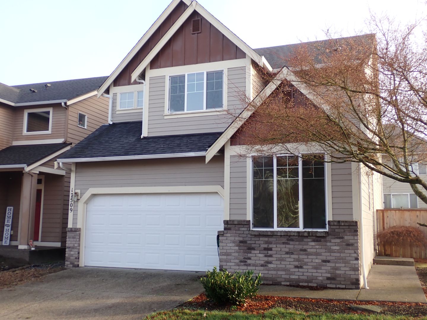 Puyallup House: 17509 93rd Ave. E.