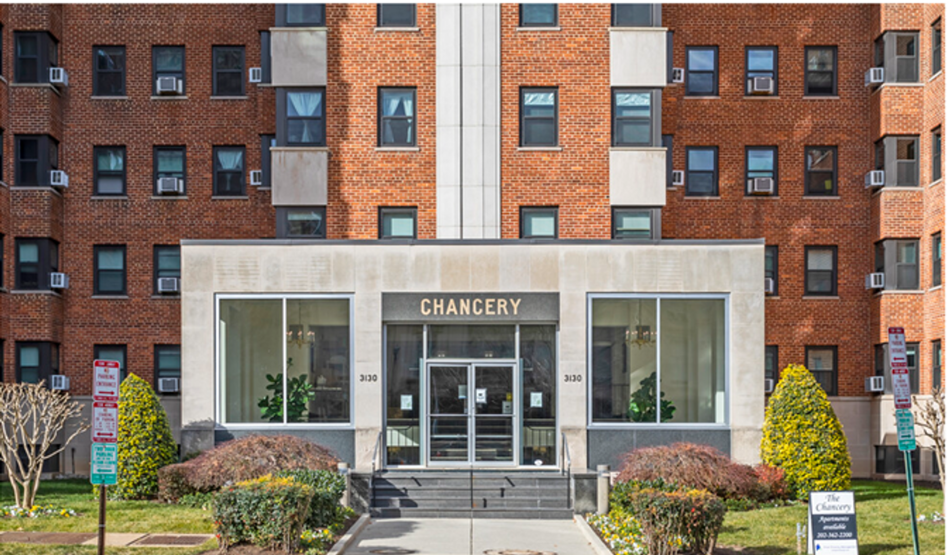 Washington Apartment: 3130 Wisconsin Avenue