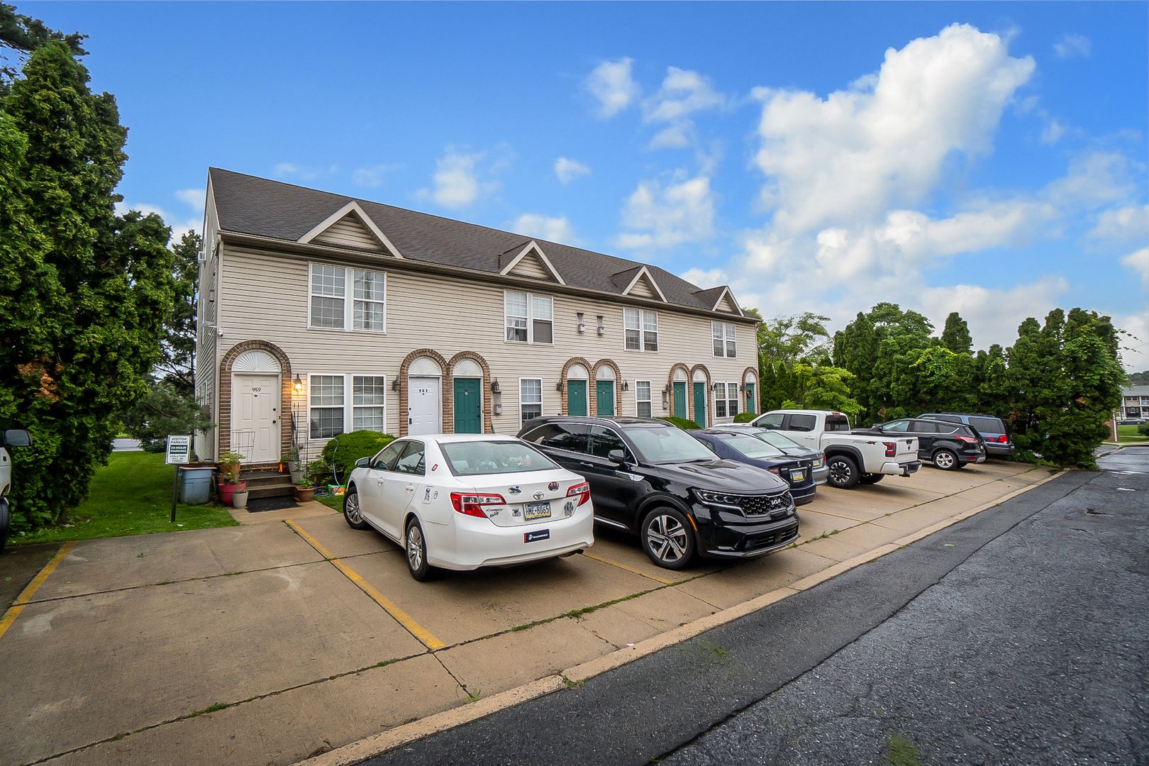 Allentown Apartment: 947 S Jefferson St.