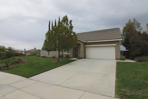 8312 Valley View Cir, Riverside, CA 92508