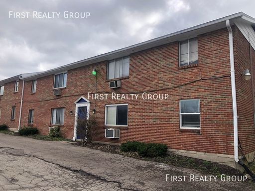 2 Bedroom, 1 Bath Upstairs Apt for Rent. Move In Ready! – photo 1