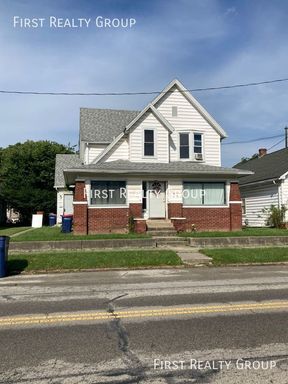 2 Bed 1 Bath Rental at 908 Washington Apt. C, Piqua, OH – photo 1