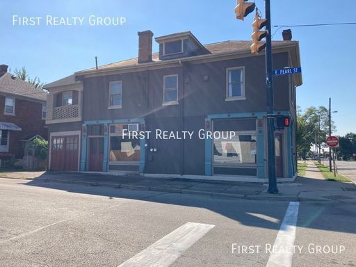 1 Bed 1 Bath Rental at 104 1/2 E. Pearl Street, Miamisburg, OH – photo 1