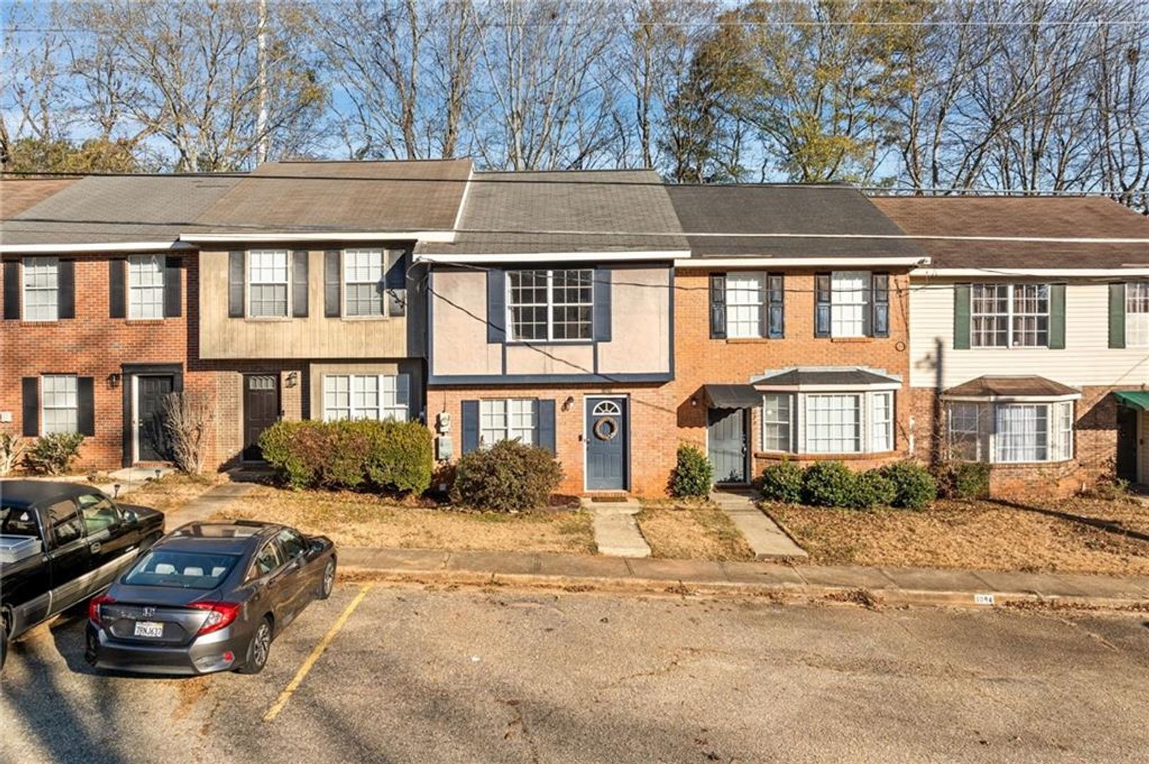 Auburn Townhome: 1096 Chinook Street