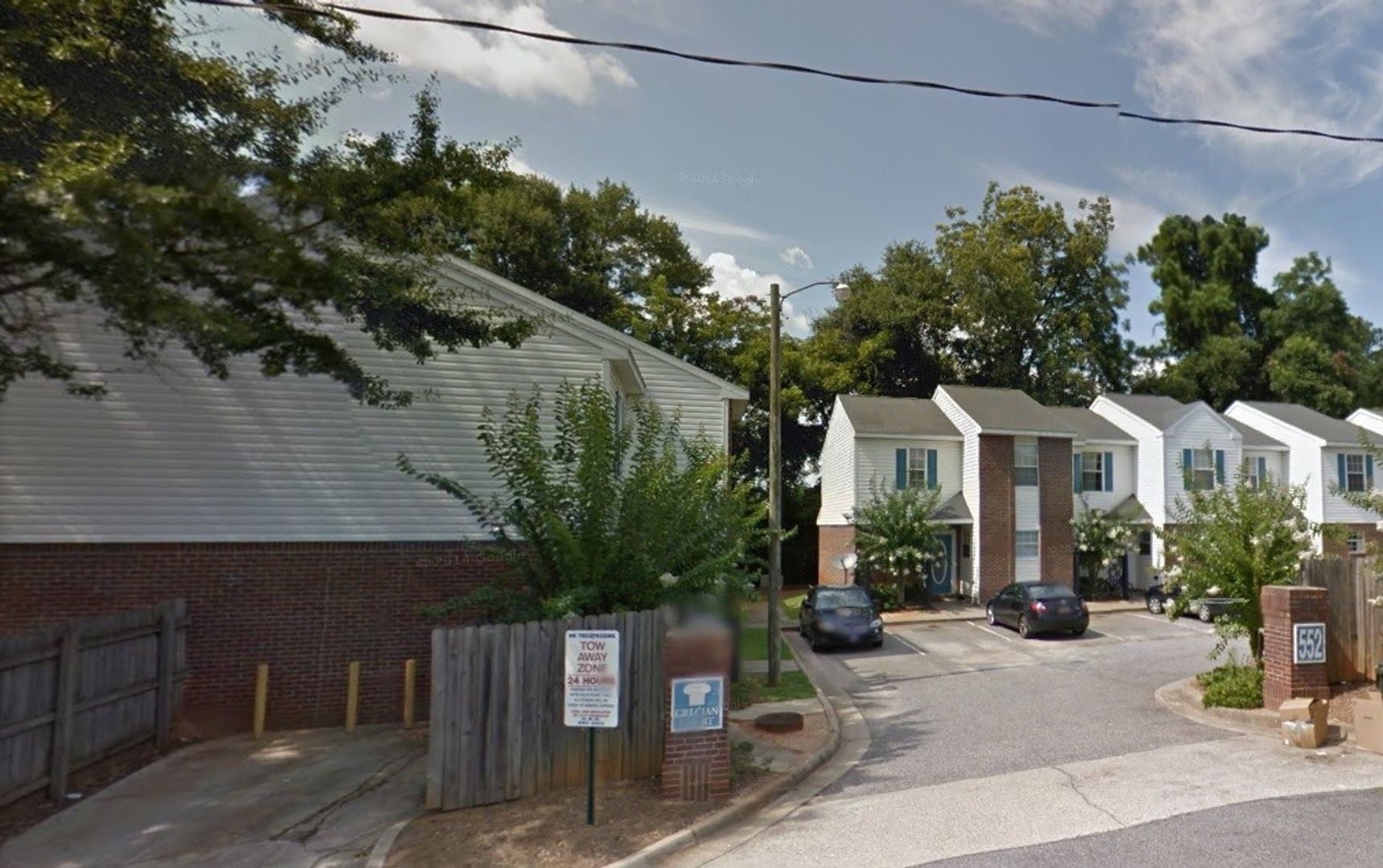 Auburn Townhome: 552 Oak Meadow Lane