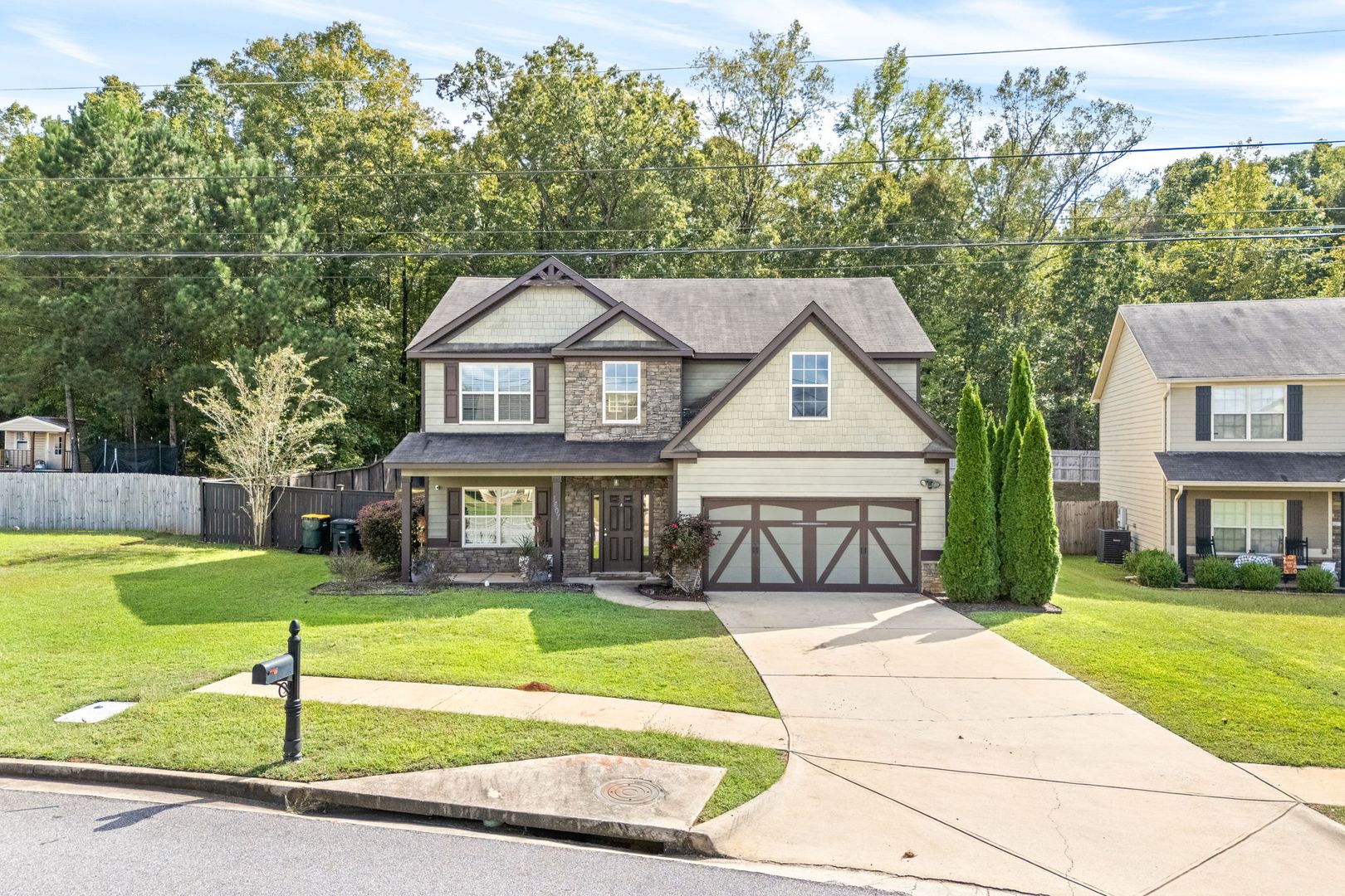 Opelika House: 1807 Creek Stone Drive