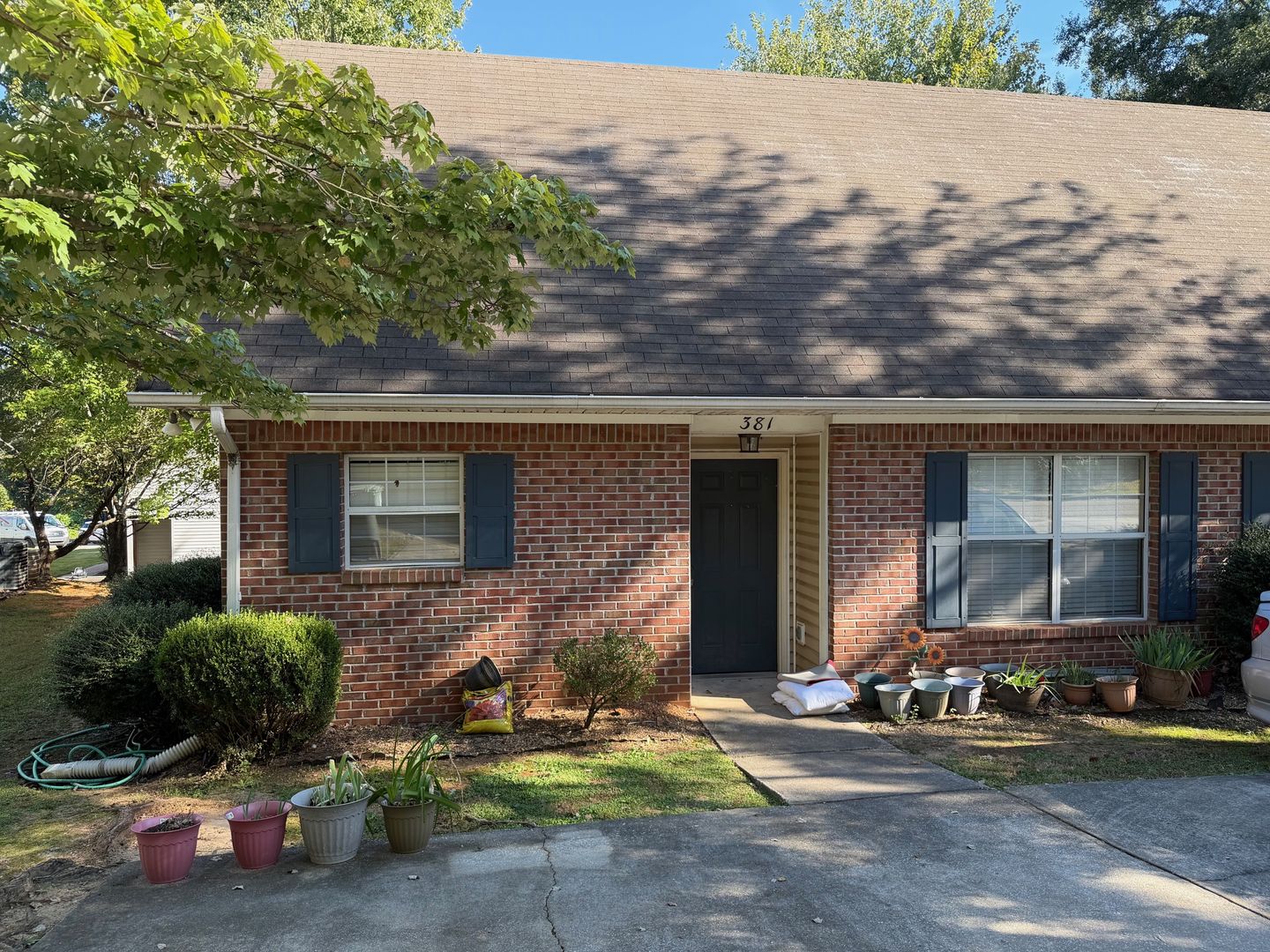 Auburn House: 381 Martin Avenue