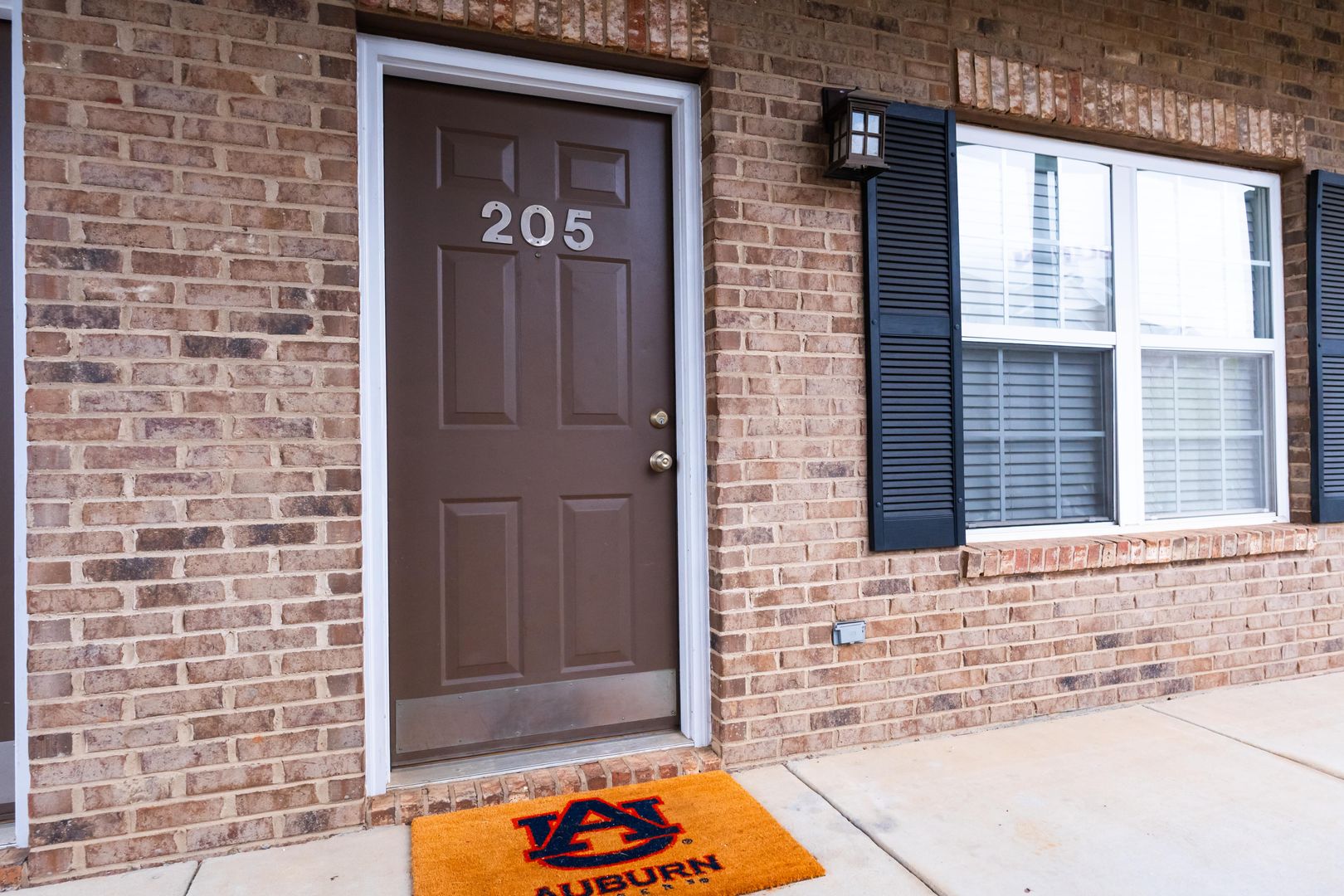 Auburn Condo: 402 W. Glenn Ave., Unit B-205