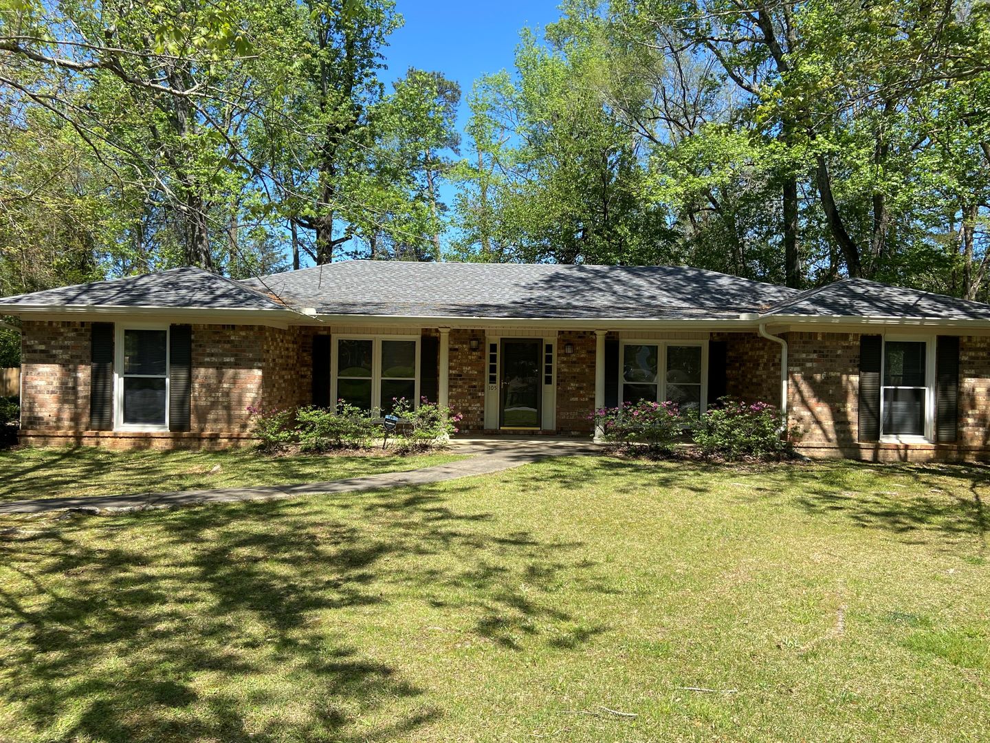 Auburn House: 105 Kimberly Drive