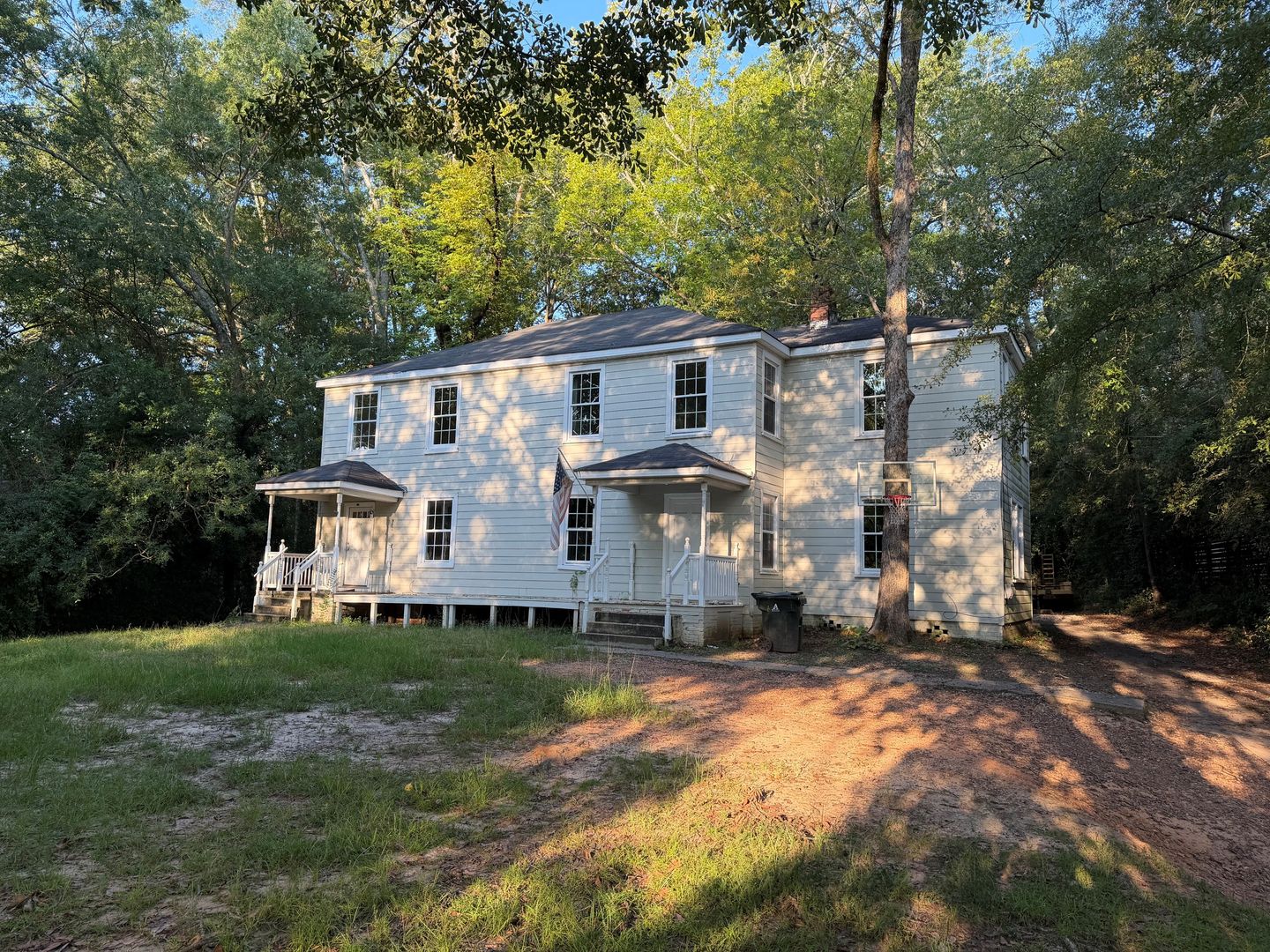 Auburn House: 228 W. Chewacla