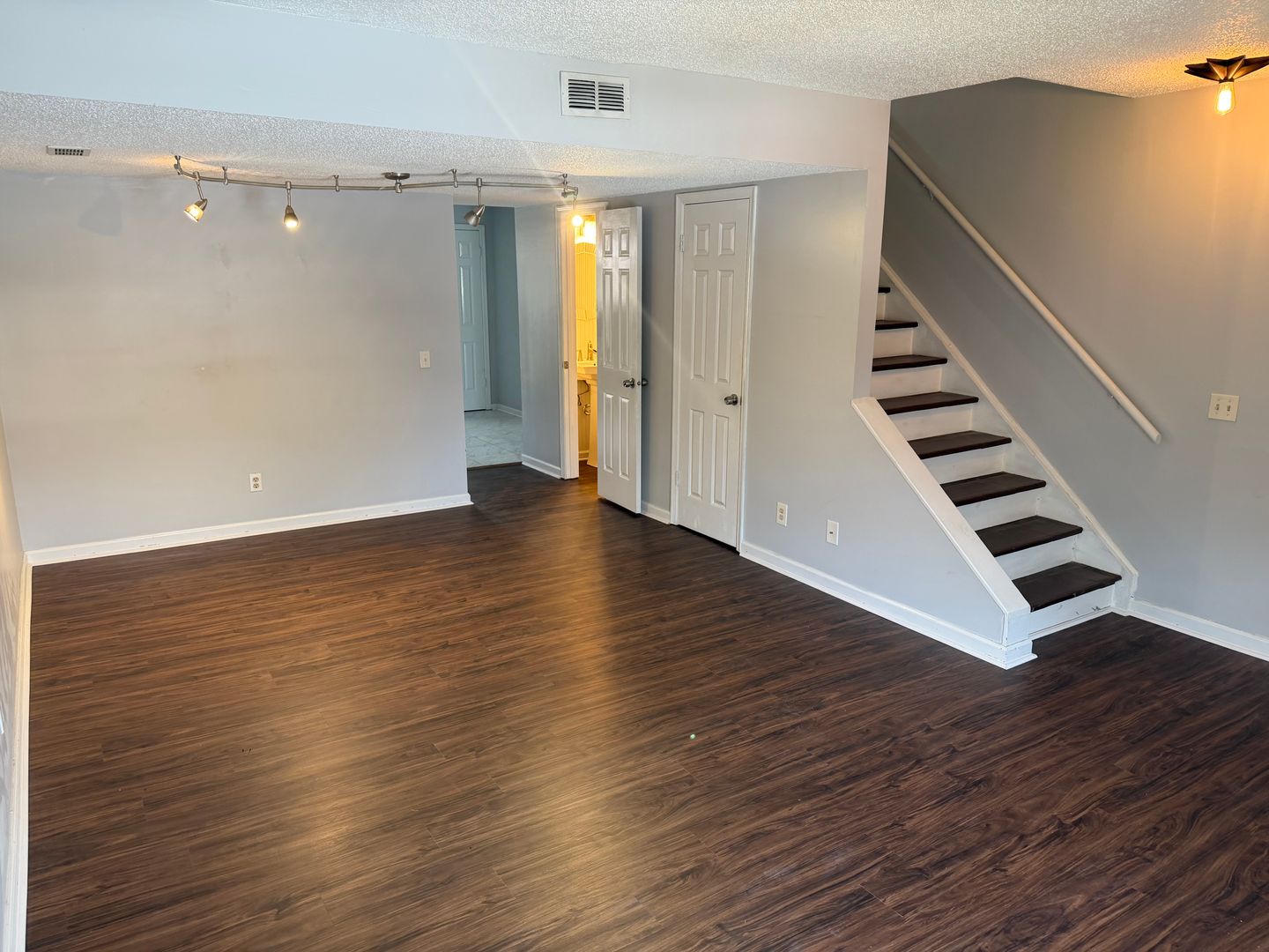 Auburn Condo: 1761 Wire Road, 02-09