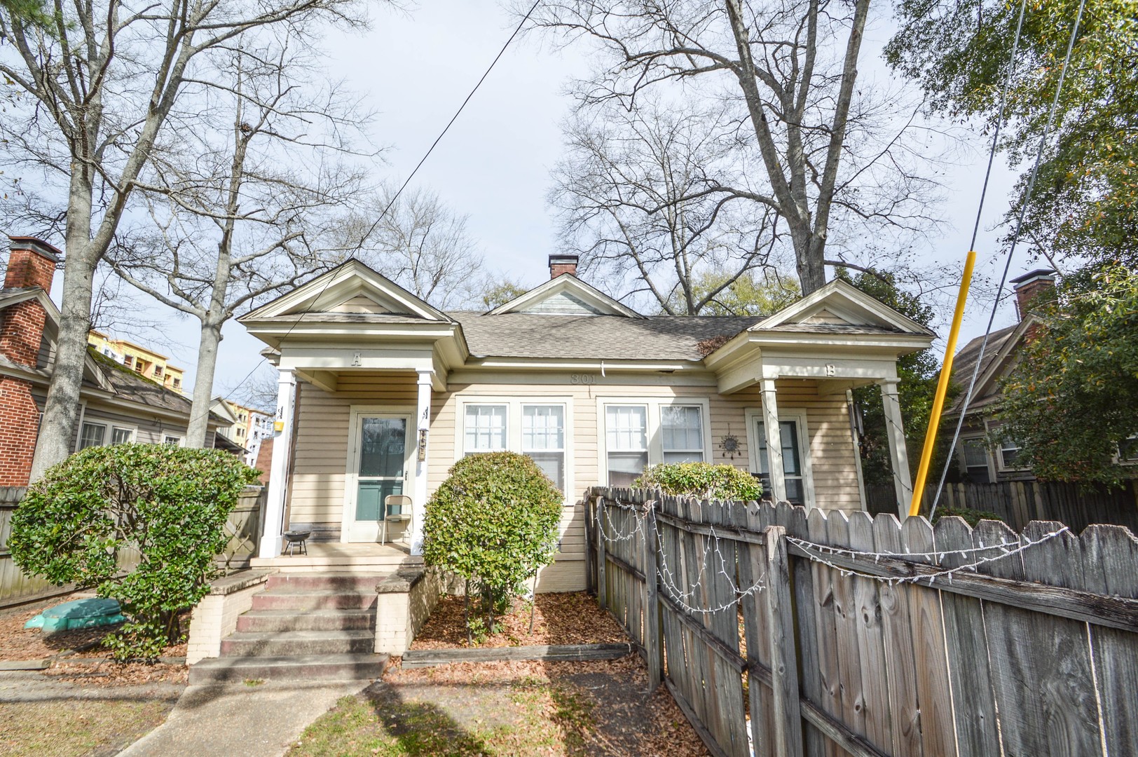 Auburn Condo: 301 B E. Glenn Ave.