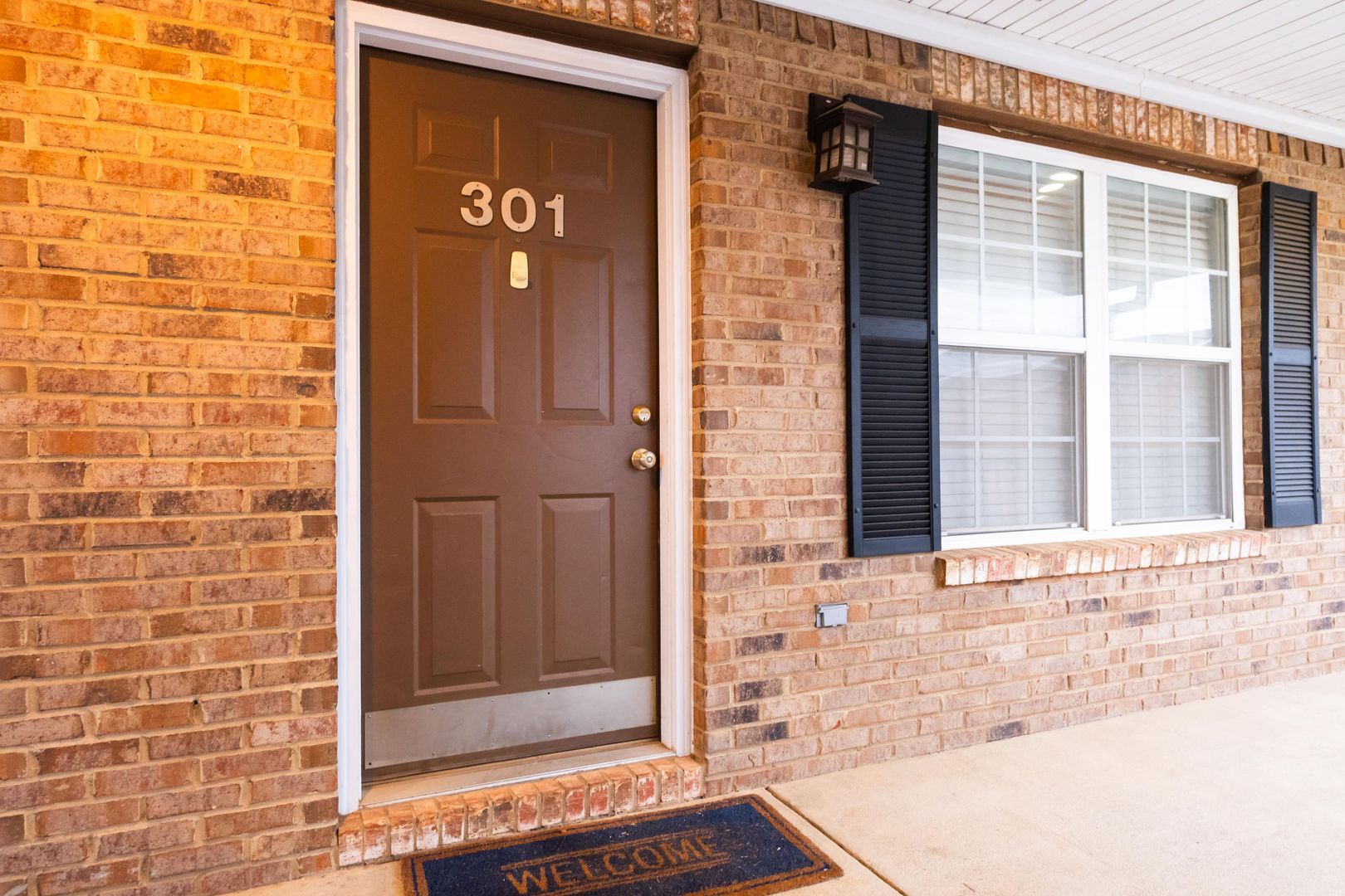 Auburn Condo: 402 W. Glenn Ave., Unit 301-B