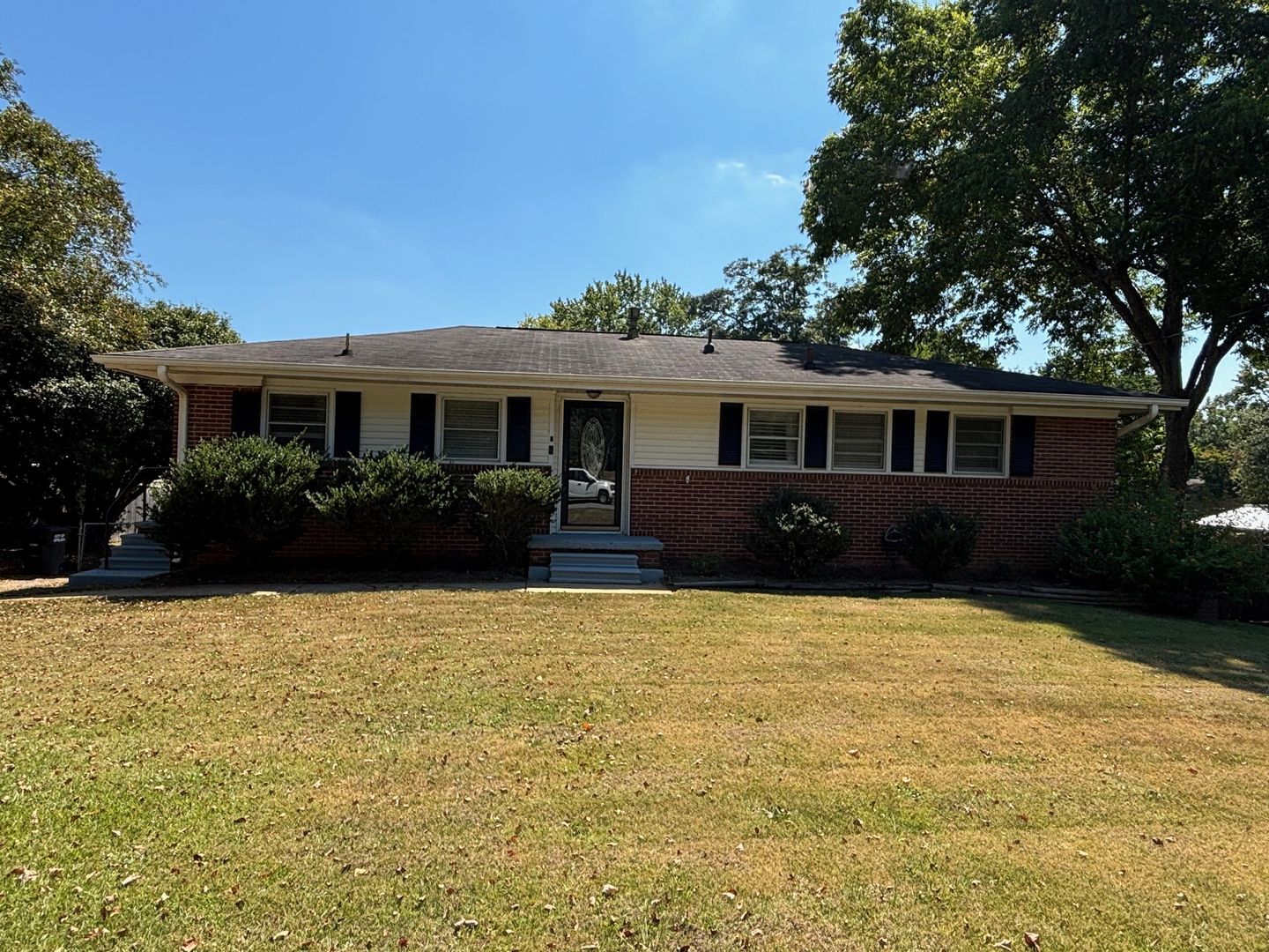Opelika House: 305 Highland Ave.